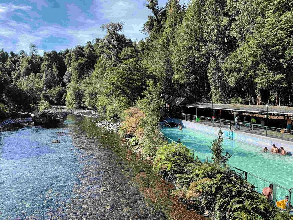 TERMAS EN LOS LAGOS