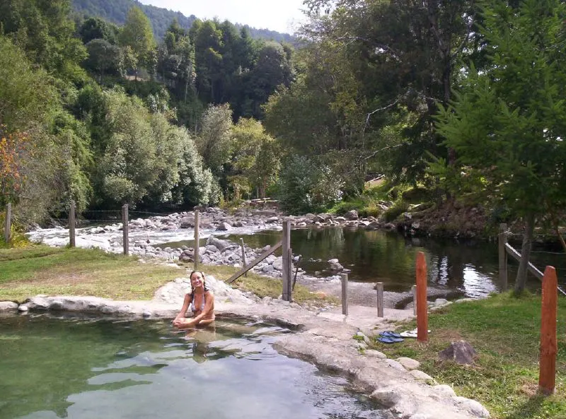 TERMAS EN LOS RIOS