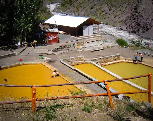 Termas Baños Morales